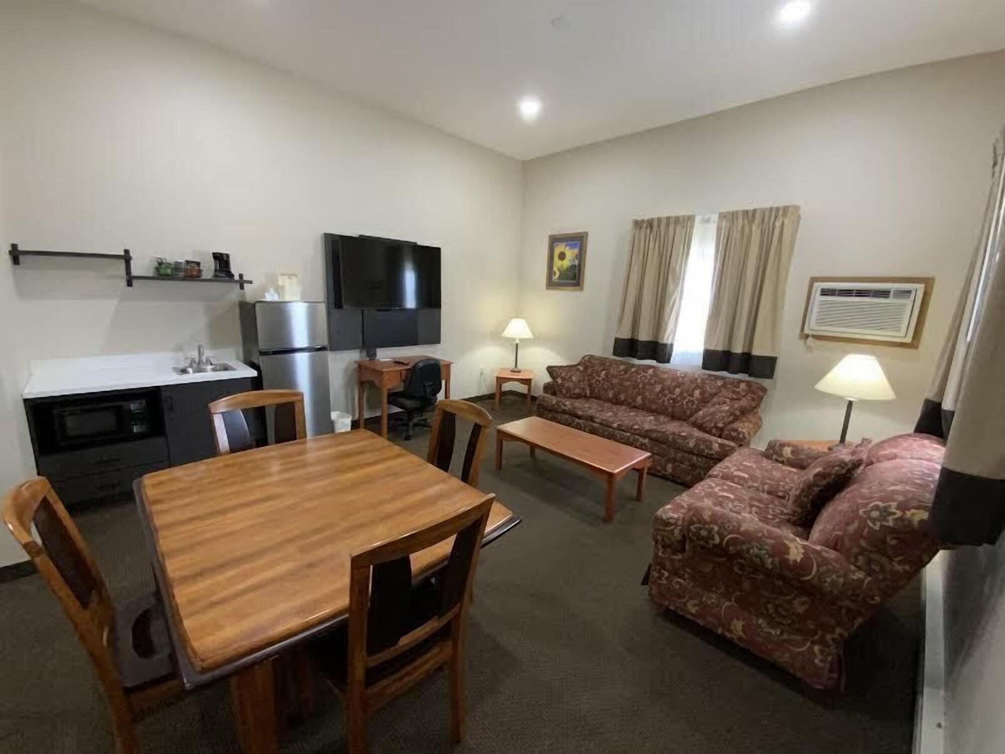 6 Minot, Nd Hotel 2*
