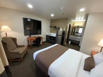 6 Minot, Nd Hotel 2*