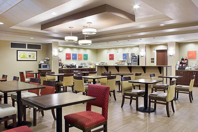 6 Minot, Nd Hotel