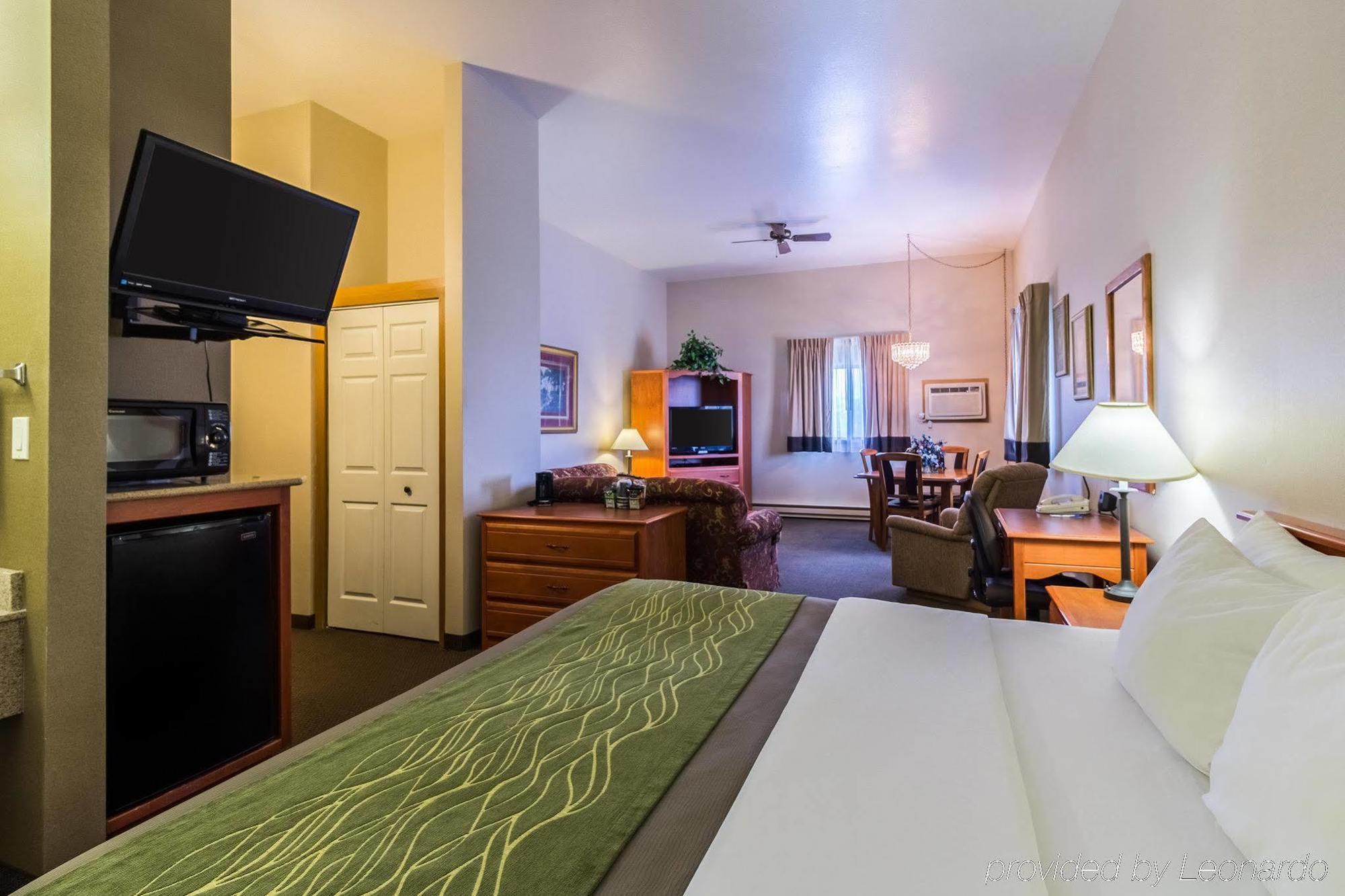 Hotel 6 Minot, Nd Minot