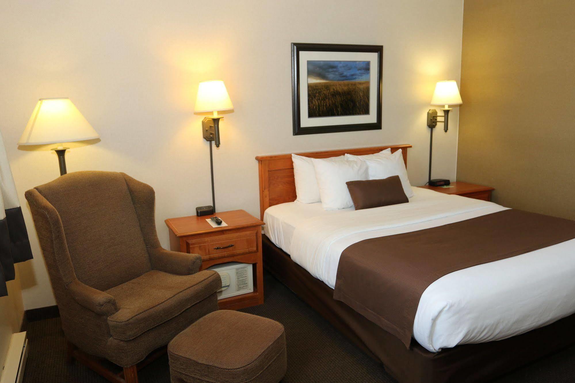 6 Minot, Nd Hotel